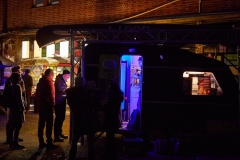 Hamburg, DEU, 30.11.2019:  Nachbarschaftliches Kulturcafe BOOTsWagen bei der Winterveranstaltung 8000K am Südpol an der Süderstrasse in den ehemaligen Gebäuden der Wasserwirtschaft

#Kulturcafe #BOOTsWagen #Südpol #8000k #BOOTHamburg #Ameisevinyl #einBOOTfürdieBille #jetztwirdsernst #mittemachen #WirHammSüd

| Hamburg, GER, 30.11.2019:  Neighborhood culture cafe BOOTsWagen at the winter event 8000K at the South Pole on the Suederstrasse in the former buildings of the water management

copyright: Till Reynold fuer Malzkornfoto, www.malzkornfoto.de