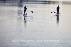 Hamburg, DEU, 02.08.2019:  Nachbarschaftliches Kulturcafe BOOTsWagen auf dem Loeschplatz am Billebecken in Hamburg Hamm Sued. Rasenkonzert der Folkpop-band Jade Lagoon.

#Kulturcafe #BOOTsWagen #Billebecken #Rasenkonzert #JadeLagoon  #BOOTHamburg #Osterbrooklyn #OBKLYN #OBKLYN19 #einBOOTfuerdieBille #WirHammSüd #Löschplatz #StefanMalzkorn #Malzkorn #Malzkornfoto #Malzkornsrocknroll

ACHTUNG HONORARPFLICHTIG – KEIN VERTRAGSFOTOGRAF

| Hamburg, GER, 02.08.2019: Neighborhood culture cafe BOOTsWagen on the Loeschplatz at the Bille basin in Hamburg Hamm south. Lawn concert of the folkpop-band Jade Lagoon.|

[copyright: Stefan Malzkorn, Steinbeker Strasse 14, 20537 H a m b u r g, Tel.: +49-40-345402; www.malzkornfoto.de  malzkorn@malzkornfoto.de , Kontoverbindung bitte beim Fotografen erfragen - Banking Link: please get in touch with us for our banking details. www.freelens.com/clearing, Steuer-Nr: 42/152/01106 Finanzamt Hamburg am Tierpark, KSK-Nr. 39040963M007. Verwendung nur gegen Namensnennung, Honorar und Beleg - Presseveroeffentlichungen in DEU zzgl. 7% Mwst auf grundlage der MFM; bei Verwendung des Fotos ausserhalb journalistischer Zwecke bitte Ruecksprache mit dem Fotografen halten. Soweit nicht ausdruecklich vermerkt werden keine Modellfreigabe-, Eigentums-, Kunst- oder Markenrechte eingeraeumt. Die Nutzungen erfolgt ausschliesslich auf Grundlage meiner unter  www.malzkornfoto.de/webseite_neu/agbs/agb_dt.pdf einsehbaren Allgemeinen Geschaftsbedingungen (AGB)  publication only with royalty payment, credit line, and print sample. Unless especially stated: no model release, property release or other third party rigths available. No distribution without our written permission.] [#0,26,121#]