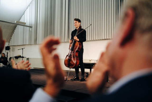 Felix Jedeck, geboren 1996 in Husum, Cello